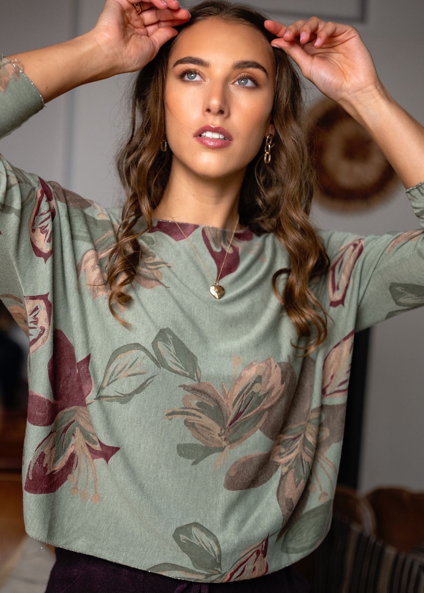 Silver Lining Round Neck Thin Knit Top in Olive and Maroon